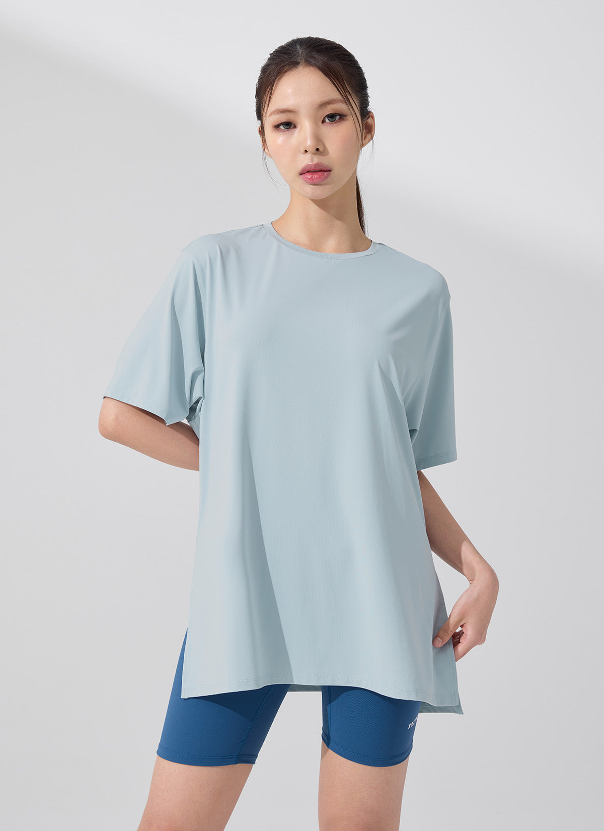 Ice Feather Light Loose Fit Short Sleeve