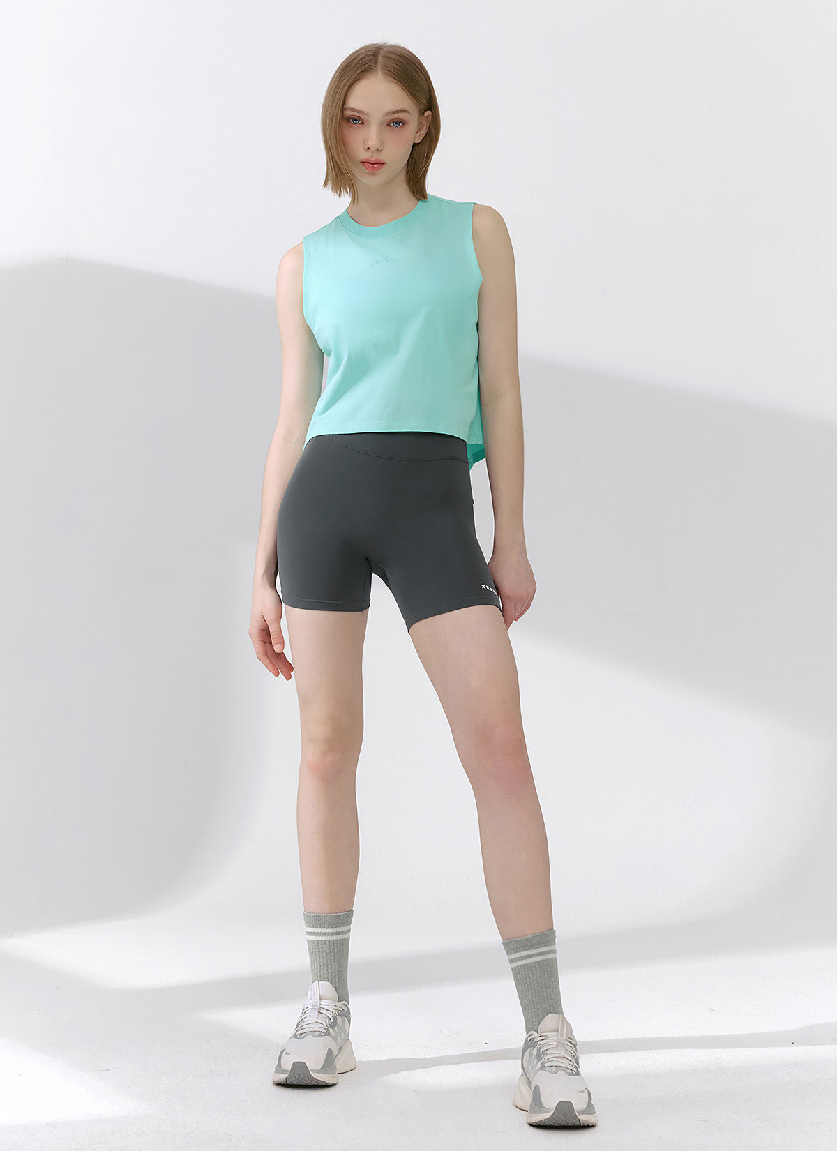 Shooting Mint