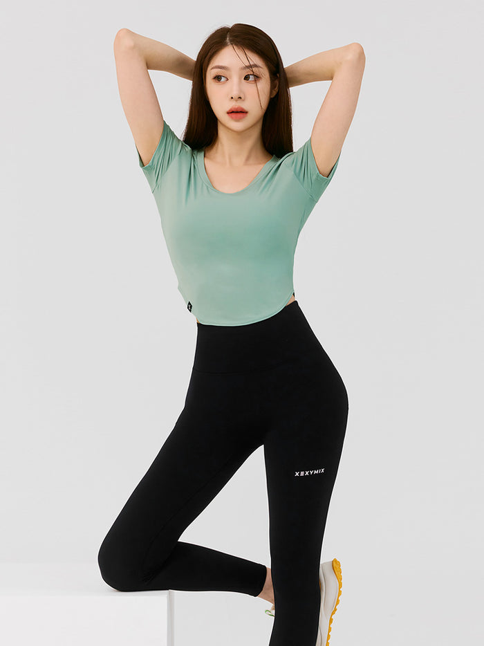 XELLA™ Light Round Cropped Top