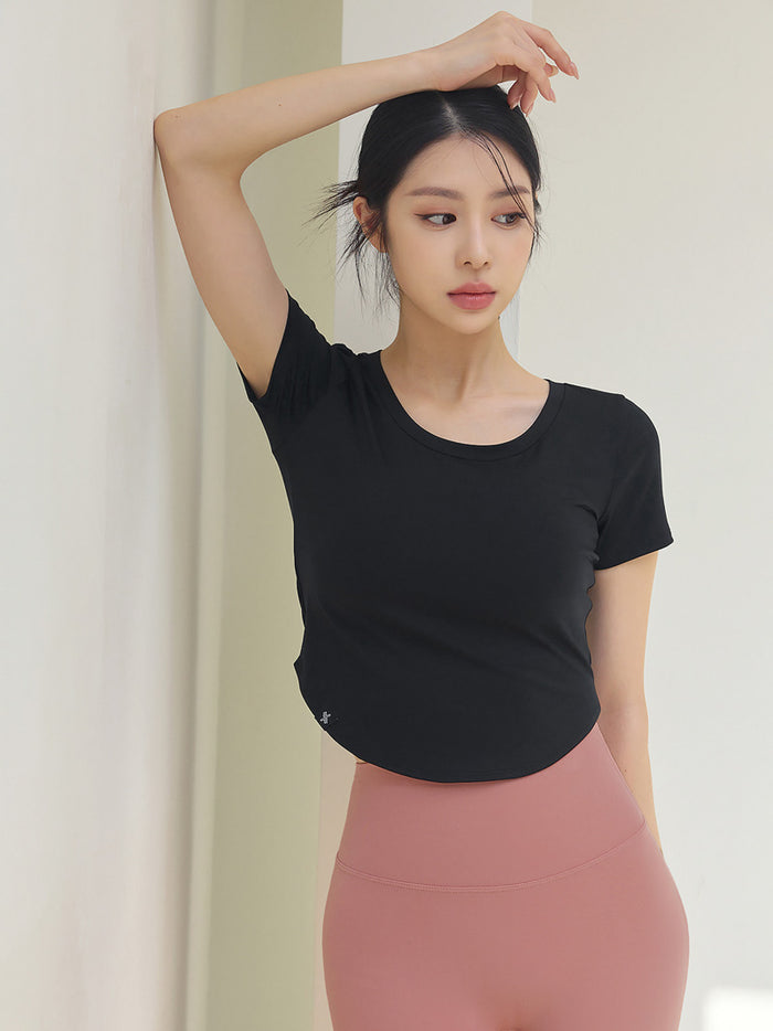 XELLA™ Light Round Cropped Top
