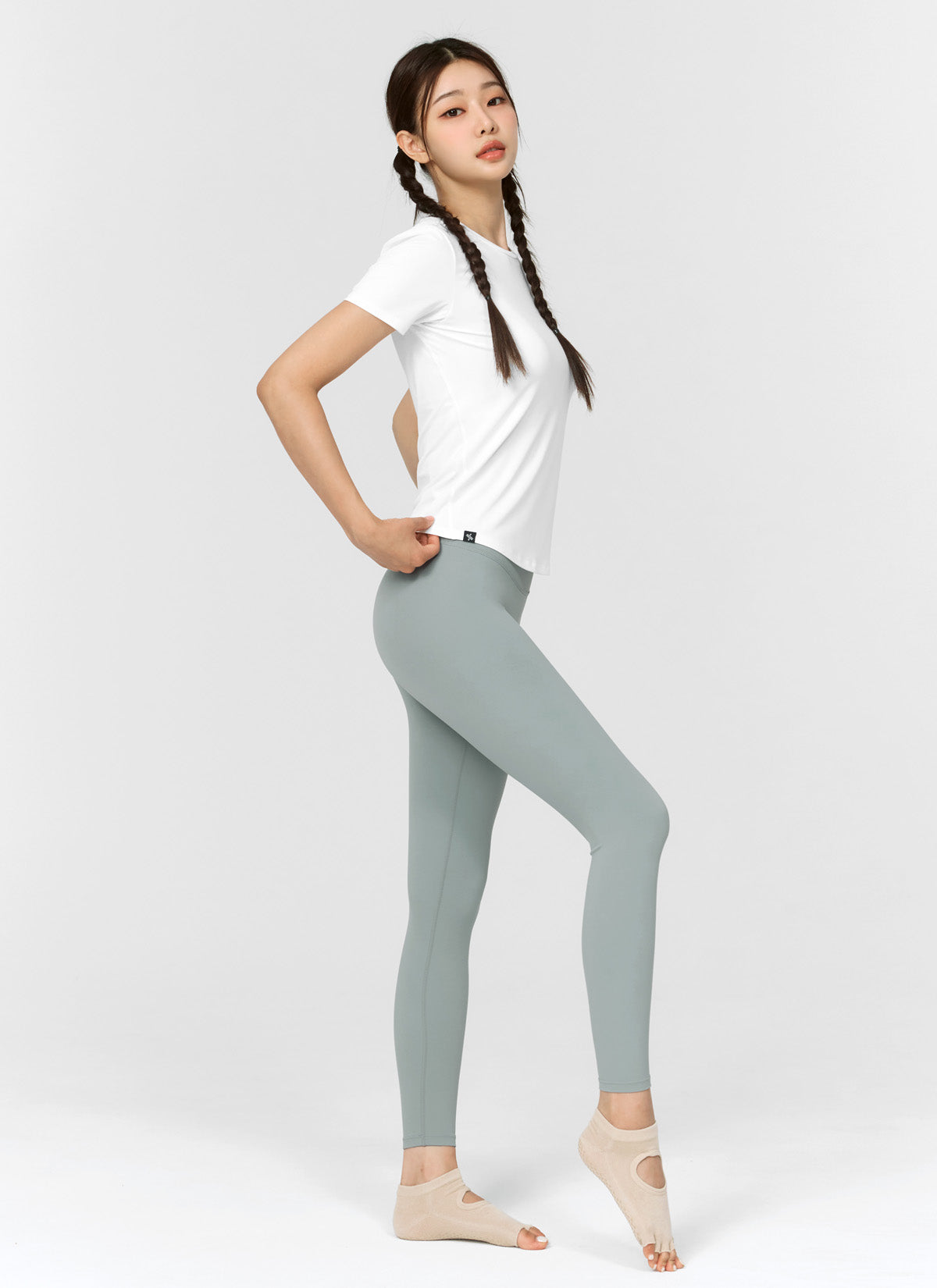 Grayish Mint